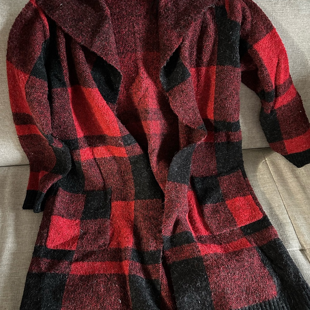 Plaid Red and Black Women's Cardigan